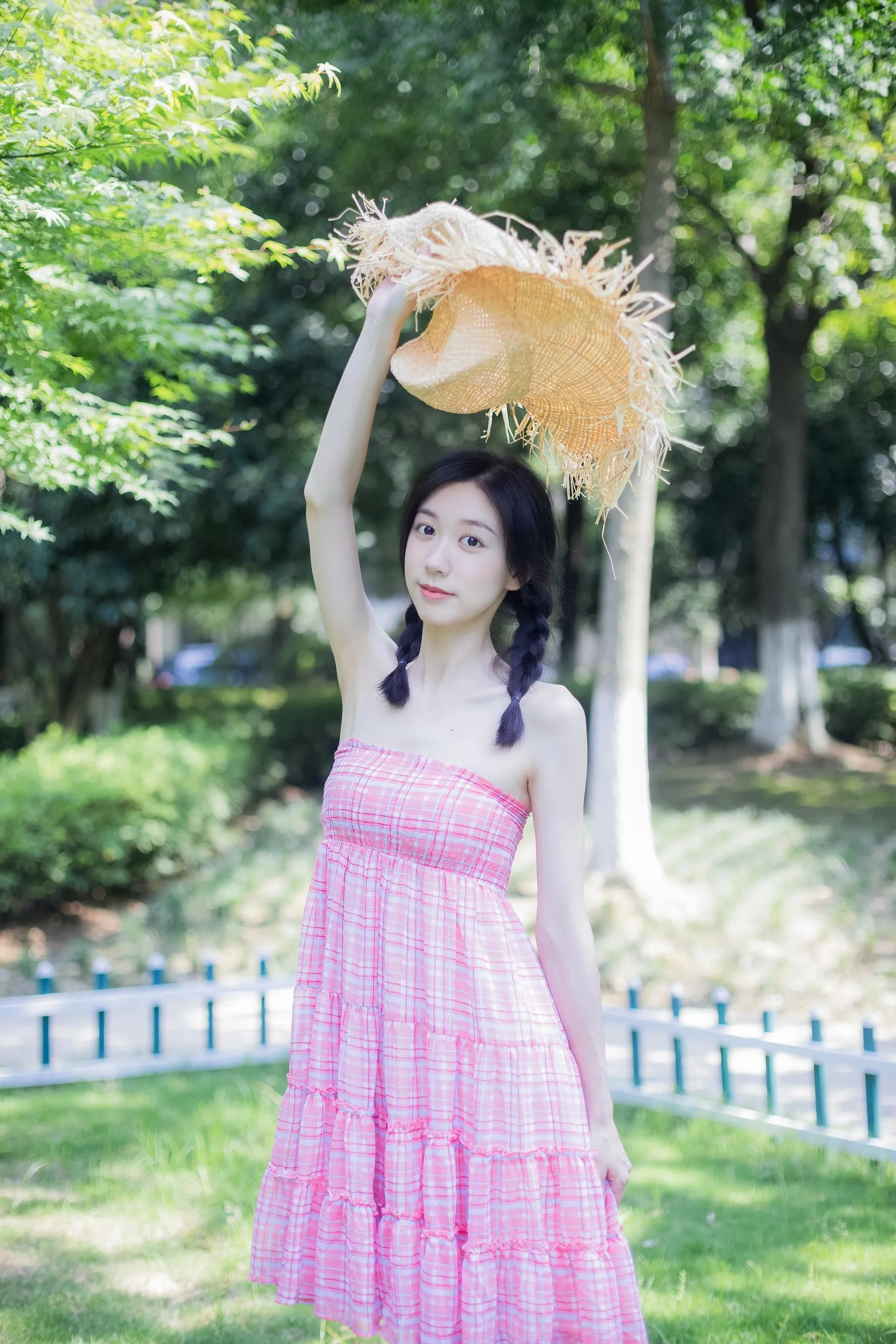 [YITUYU艺图语]2022.07.19 今日天气晴 饲猫少女- [42P]插图2